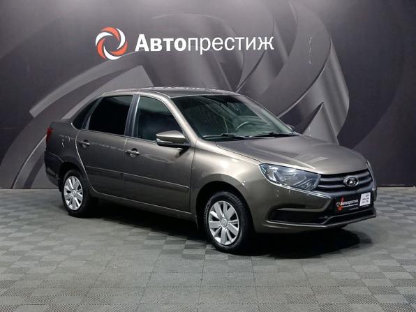 Lada (ВАЗ) Granta I Рестайлинг с пробегом 2019 года, цена 570 000 рублей, 93000 км, седан, Автокод Объявления