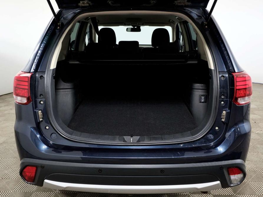 Mitsubishi Outlander III Рестайлинг 2 Санкт-Петербург  - изображение 11
