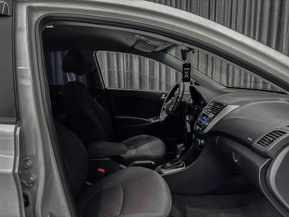 Hyundai Solaris I Рестайлинг с пробегом 2014 года, цена 859 000 рублей, 184000 км, седан, Автокод Объявления