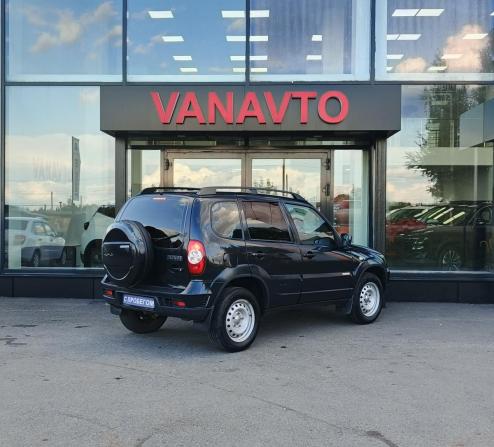 Chevrolet Niva I Рестайлинг с пробегом 2017 года, цена 640 000 рублей, 174340 км, внедорожник, Автокод Объявления