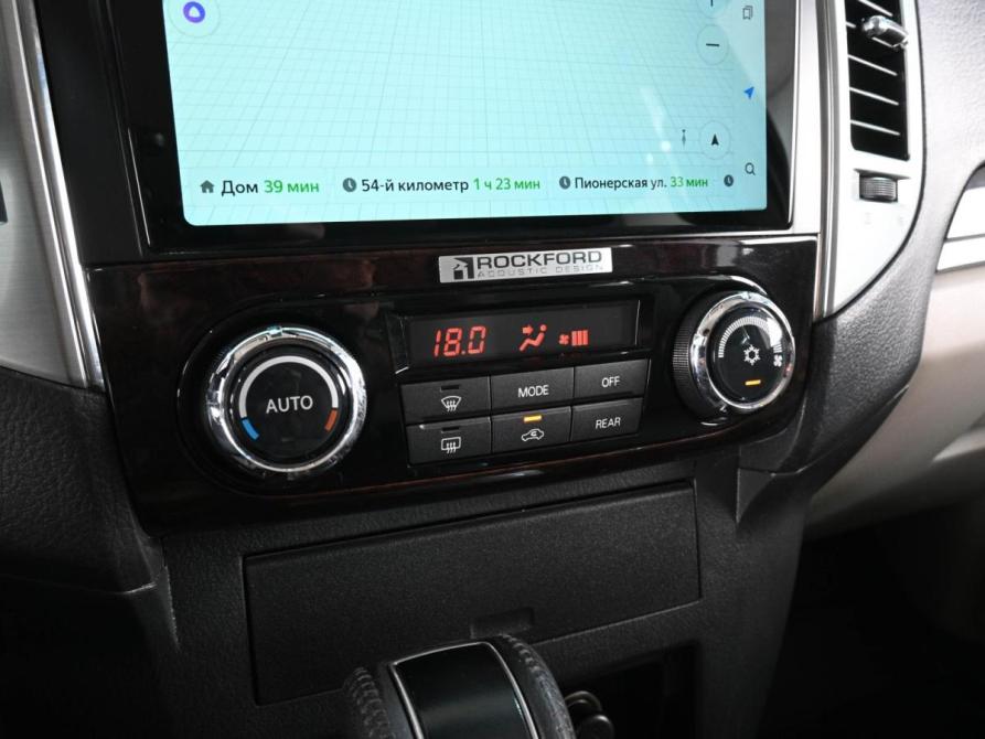 Mitsubishi Pajero IV Рестайлинг 2 Ростов-на-Дону  - изображение 17
