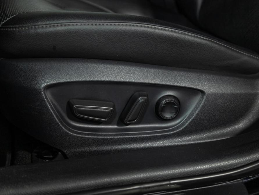 Toyota Camry VIII (XV70) Рестайлинг Санкт-Петербург  - изображение 25