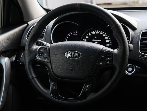 Kia Sorento II Рестайлинг с пробегом 2014 года, цена 1 870 000 рублей, 203846 км, внедорожник, Автокод Объявления