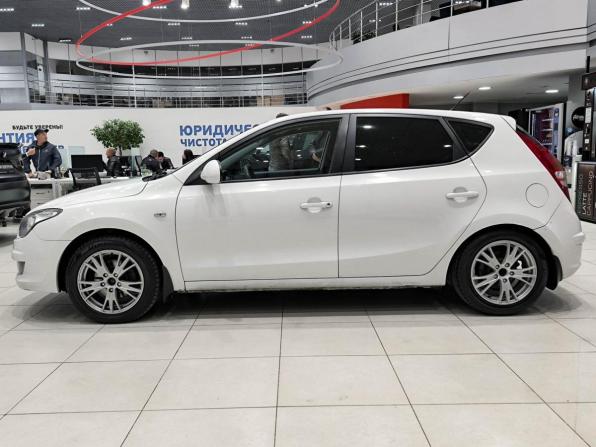 Hyundai i30 I с пробегом 2009 года, цена 499 000 рублей, 303408 км, хэтчбек, Автокод Объявления