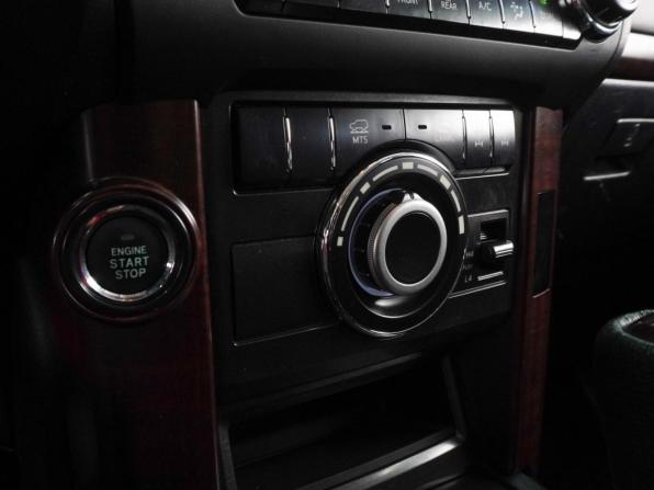 Toyota Land Cruiser Prado 150 Series Рестайлинг 1 с пробегом 2014 года, цена 3 710 000 рублей, 187923 км, внедорожник, Автокод Объявления