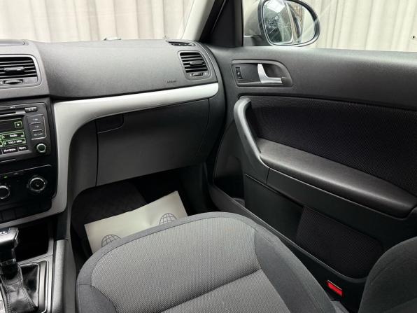 Skoda Yeti I с пробегом 2011 года, цена 849 000 рублей, 136610 км, внедорожник, Автокод Объявления