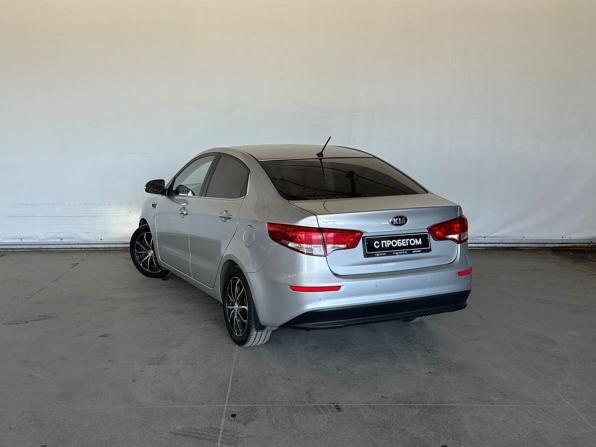 Kia Rio III Рестайлинг с пробегом 2015 года, цена 1 059 000 рублей, 169000 км, седан, Автокод Объявления