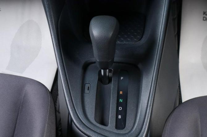 Toyota Yaris IV с пробегом 2020 года, цена 1 279 000 рублей, 105505 км, хэтчбек, Автокод Объявления