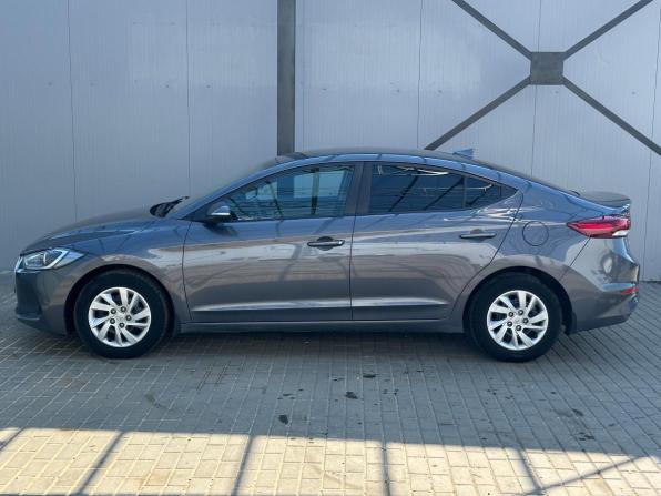 Hyundai Elantra VI (AD) с пробегом 2018 года, цена 1 580 000 рублей, 126200 км, седан, Автокод Объявления
