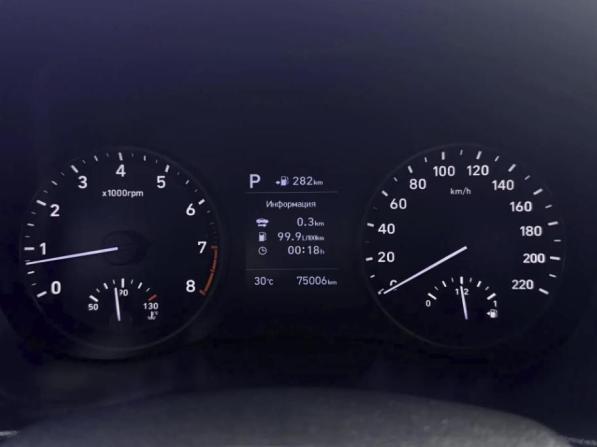 Hyundai Solaris II с пробегом 2018 года, цена 1 458 000 рублей, 75000 км, седан, Автокод Объявления
