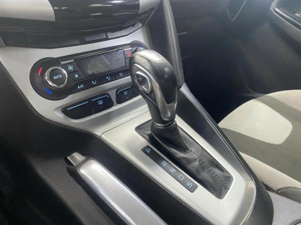Ford Focus III с пробегом 2012 года, цена 679 000 рублей, 248131 км, хэтчбек, Автокод Объявления