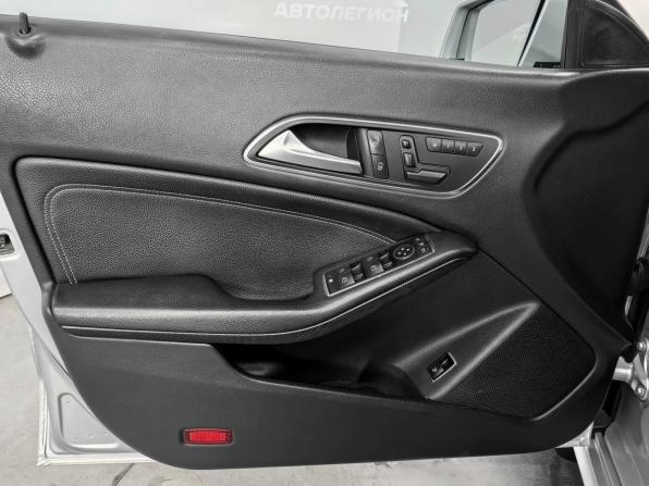 Mercedes-Benz CLA I (C117 X117) с пробегом 2014 года, цена 1 320 000 рублей, 221405 км, седан, Автокод Объявления