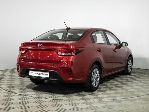 Kia Rio IV с пробегом 2018 года, цена 1 399 585 рублей, 56250 км, седан, Автокод Объявления