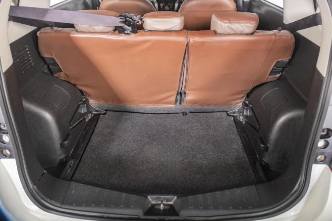 Nissan Note II Рестайлинг с пробегом 2017 года, цена 999 000 рублей, 250000 км, хэтчбек, Автокод Объявления