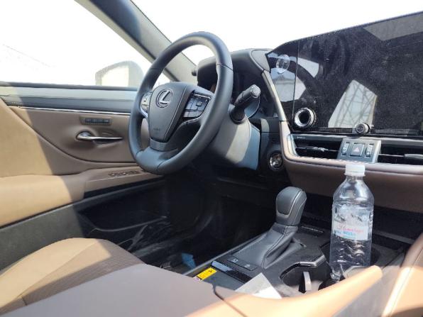 Новый Lexus ES VII Рестайлинг 2 2025 года, цена 5 190 000 рублей, седан, Автокод Объявления