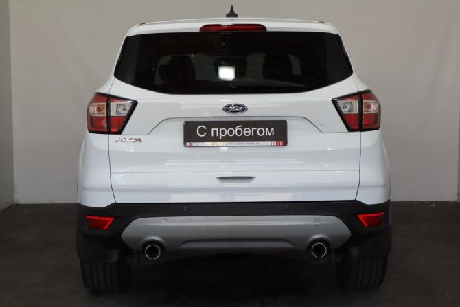 Ford Kuga II Рестайлинг с пробегом 2019 года, цена 1 999 000 рублей, 80000 км, внедорожник, Автокод Объявления