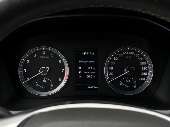 Hyundai Sonata VII (LF) Рестайлинг с пробегом 2018 года, цена 1 623 800 рублей, 26972 км, седан, Автокод Объявления