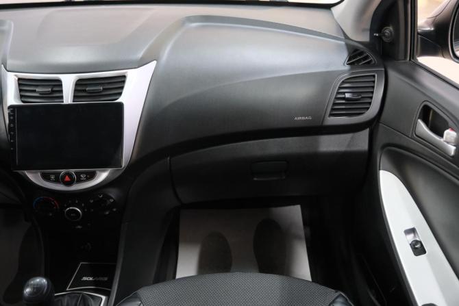 Hyundai Solaris I с пробегом 2011 года, цена 699 000 рублей, 206500 км, седан, Автокод Объявления