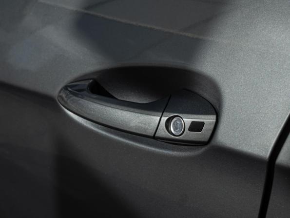 Mercedes-Benz E-Класс IV (W212 S212 C207) Рестайлинг с пробегом 2014 года, цена 1 750 000 рублей, 280619 км, седан, Автокод Объявления