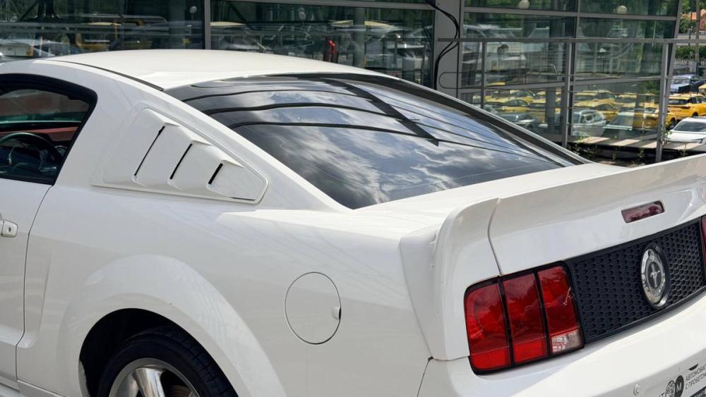 Ford Mustang V Москва  - изображение 11
