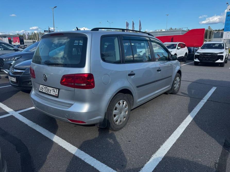 Volkswagen Touran I Рестайлинг 2 Санкт-Петербург  - изображение 2