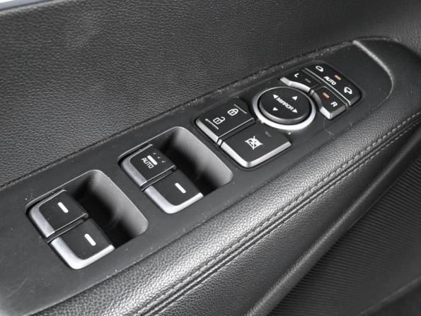 Kia Sorento III Prime Рестайлинг с пробегом 2019 года, цена 3 250 000 рублей, 124219 км, внедорожник, Автокод Объявления