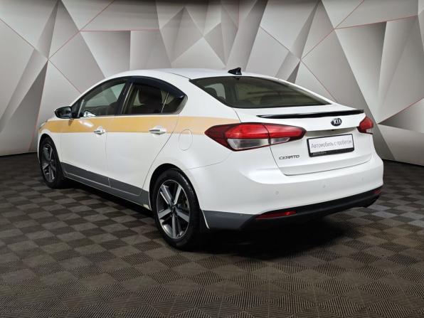 Kia Cerato III Рестайлинг (Classic) с пробегом 2017 года, цена 800 000 рублей, 438010 км, седан, Автокод Объявления