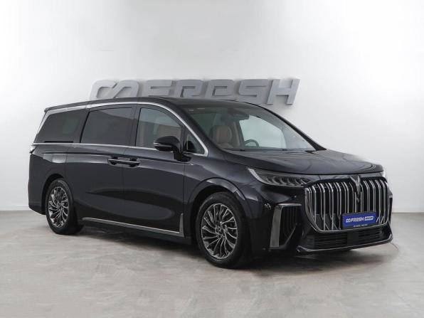 Voyah Dream I с пробегом 2023 года, цена 4 619 111 рублей, 52880 км, минивэн, Автокод Объявления