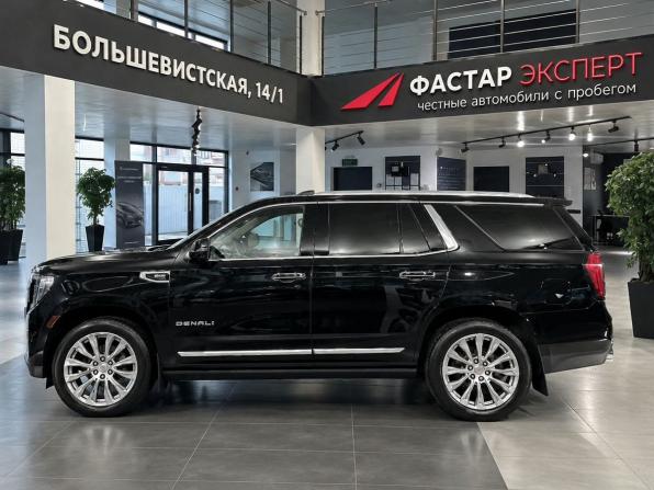 GMC Yukon V с пробегом 2022 года, цена 7 650 000 рублей, 43559 км, внедорожник, Автокод Объявления