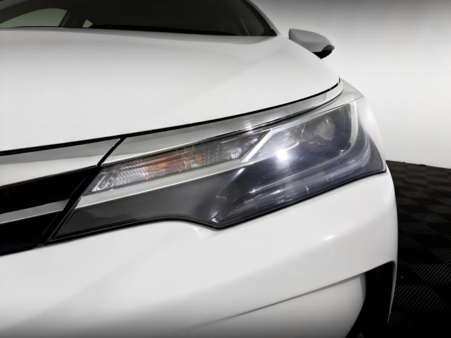 Toyota Corolla XI (E160 E170 E180) Рестайлинг 1 Москва  - изображение 17