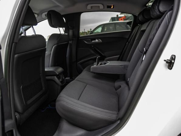 Peugeot 508 I с пробегом 2012 года, цена 888 000 рублей, 176602 км, седан, Автокод Объявления