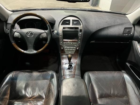 Lexus ES V Рестайлинг с пробегом 2011 года, цена 1 294 000 рублей, 286612 км, седан, Автокод Объявления