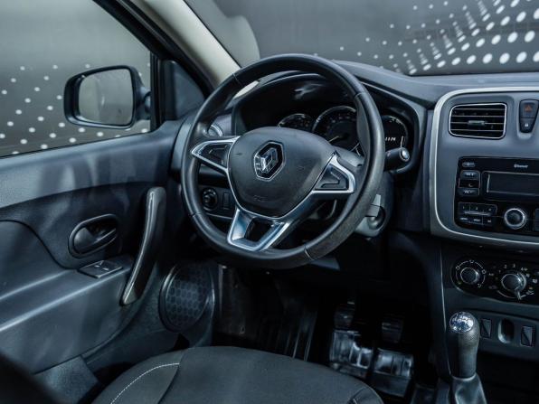 Renault Sandero II Рестайлинг с пробегом 2020 года, цена 1 378 000 рублей, 80846 км, хэтчбек, Автокод Объявления