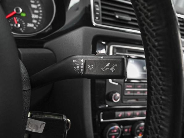 Volkswagen Jetta VI Рестайлинг с пробегом 2016 года, цена 1 455 000 рублей, 164171 км, седан, Автокод Объявления