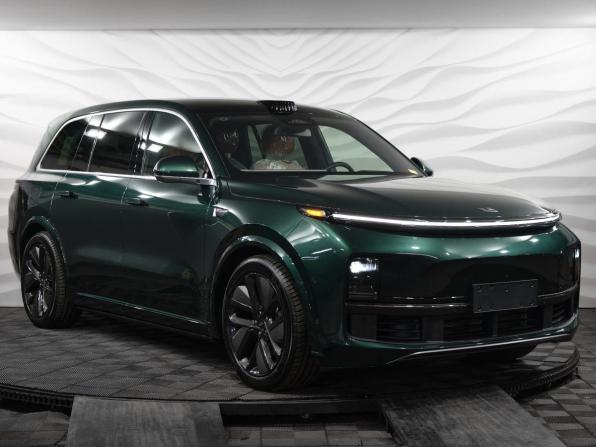 Новый Li Auto (Lixiang) L9 I Рестайлинг 2025 года, цена 11 890 000 рублей, внедорожник, Автокод Объявления