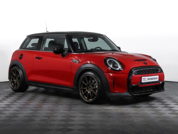 Mini Hatch III (F55/F56) Рестайлинг 2 с пробегом 2021 года, цена 3 038 310 рублей, 42029 км, хэтчбек, Автокод Объявления