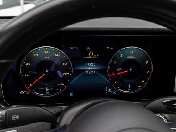 Mercedes-Benz E-Класс V (W213 S213 C238) Рестайлинг с пробегом 2022 года, цена 4 400 000 рублей, 192201 км, седан, Автокод Объявления