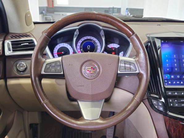 Cadillac SRX II с пробегом 2012 года, цена 1 399 000 рублей, 105000 км, внедорожник, Автокод Объявления