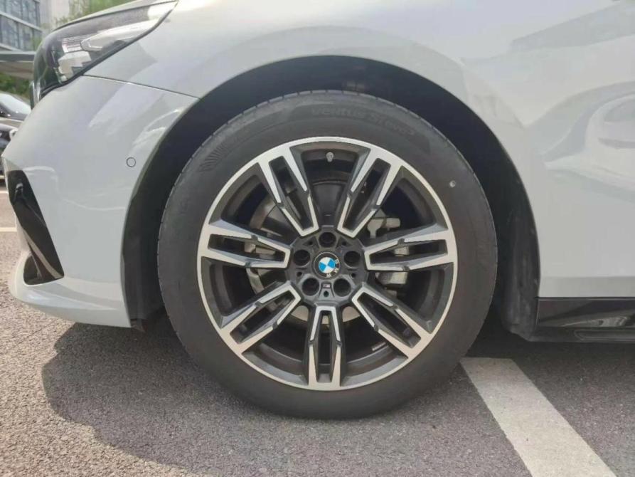 BMW 5 серии VIII (G60/G61/G68) Краснодар  - изображение 7