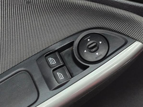 Ford Focus III с пробегом 2012 года, цена 899 000 рублей, 207000 км, седан, Автокод Объявления