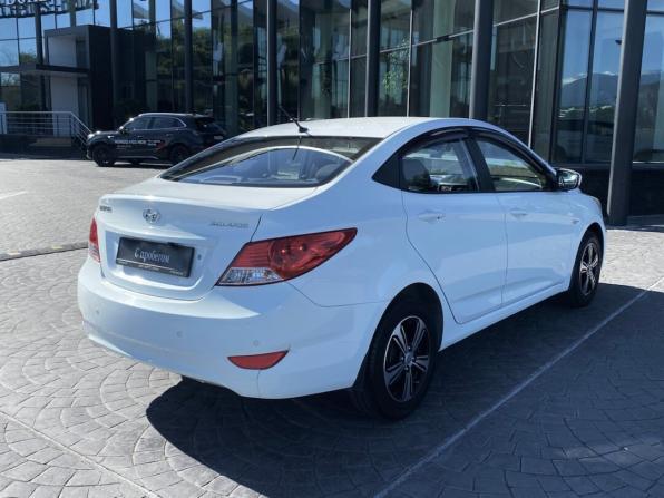 Hyundai Solaris I с пробегом 2013 года, цена 739 000 рублей, 127718 км, седан, Автокод Объявления