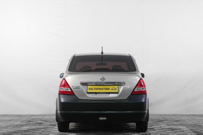 Nissan Tiida I с пробегом 2006 года, цена 579 000 рублей, 307000 км, седан, Автокод Объявления