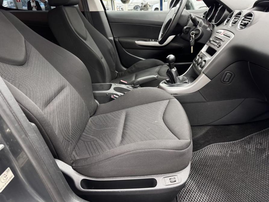 Peugeot 308 I Рестайлинг Воронеж  - изображение 16