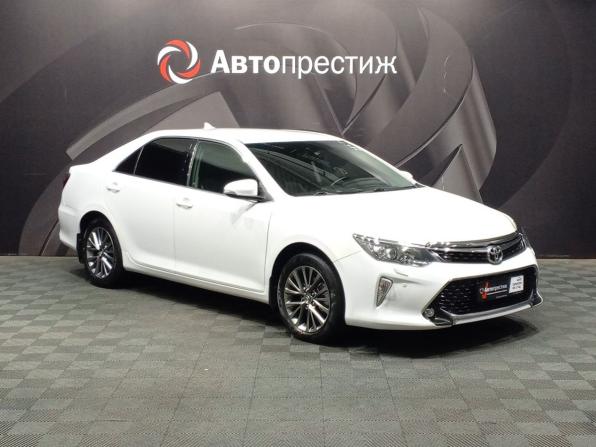 Toyota Camry VII (XV50) Рестайлинг с пробегом 2017 года, цена 1 800 000 рублей, 136357 км, седан, Автокод Объявления