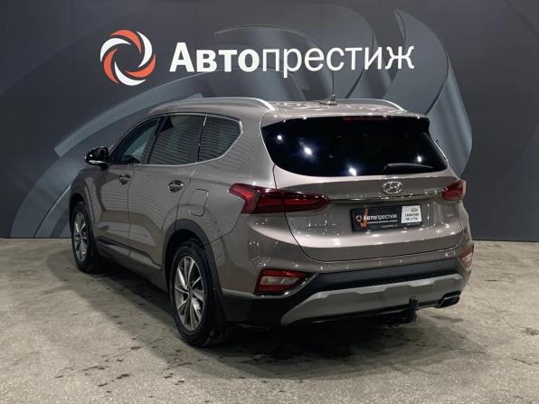 Hyundai Santa Fe IV с пробегом 2020 года, цена 2 545 000 рублей, 241105 км, внедорожник, Автокод Объявления