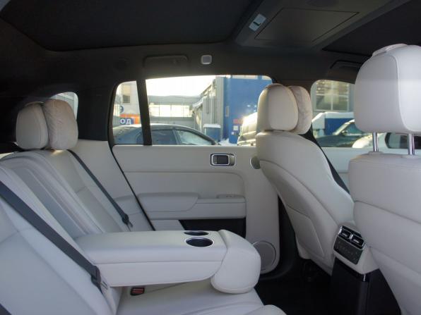 Li Auto (Lixiang) L7 I Рестайлинг с пробегом 2024 года, цена 6 800 000 рублей, 6050 км, внедорожник, Автокод Объявления