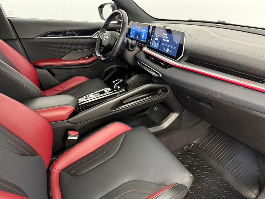 Geely Coolray I Рестайлинг Псков  - изображение 12