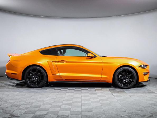 Ford Mustang VI Рестайлинг с пробегом 2019 года, цена 3 350 000 рублей, 85000 км, купе, Автокод Объявления