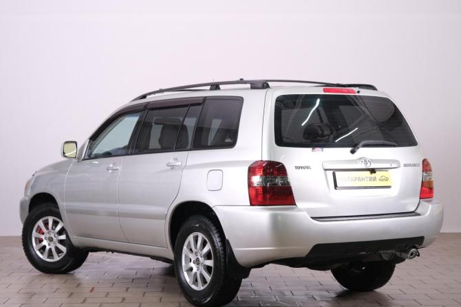 Toyota Highlander I (XU20) Рестайлинг с пробегом 2004 года, цена 1 199 000 рублей, 226500 км, внедорожник, Автокод Объявления