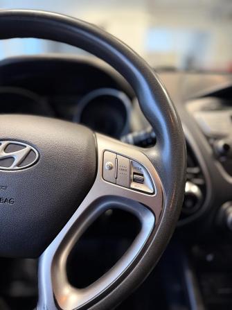 Hyundai ix35 I с пробегом 2010 года, цена 1 199 000 рублей, 142835 км, внедорожник, Автокод Объявления